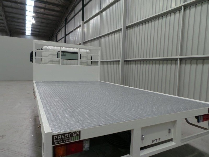 2016 HINO 717 - 300 Series 717 - 300 Series Truck