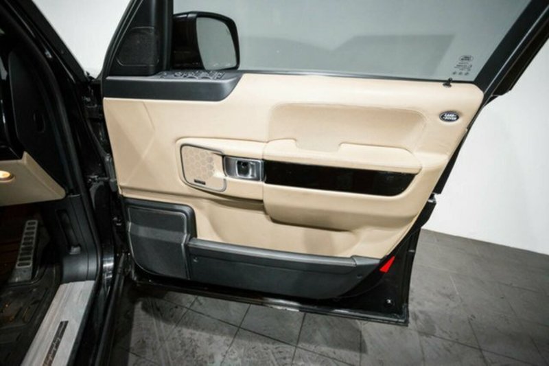2010 RANGE ROVER RANGE ROVER VOGUE AUTOBIOGRAPHY SC 5.0 V8 MY10