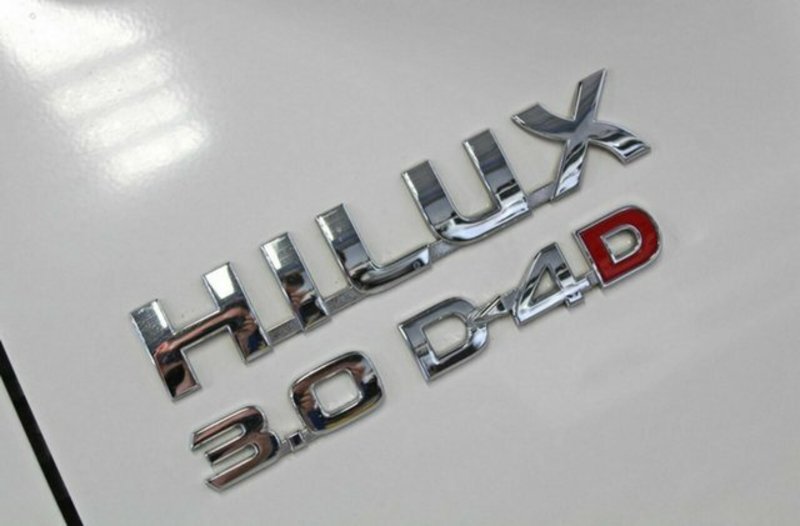 2012 TOYOTA HILUX SR (4x4) KUN26R MY12