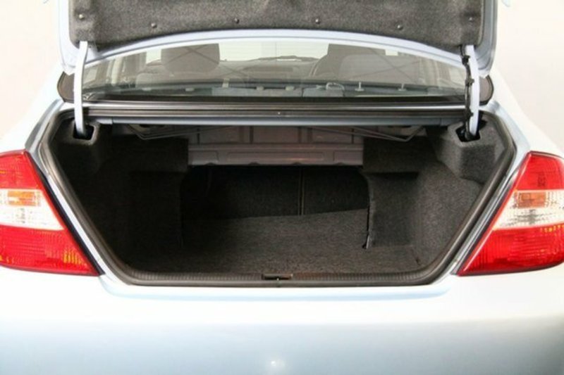 2003 TOYOTA CAMRY SPORTIVO ACV36R