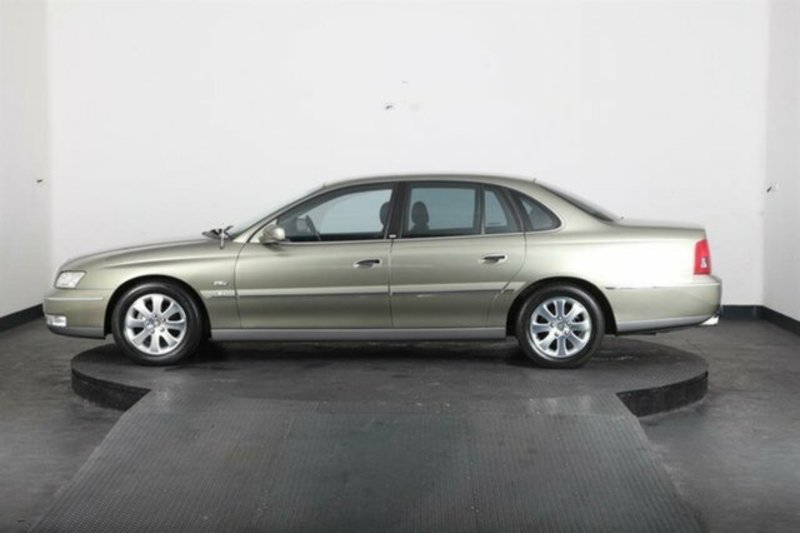 2004 HOLDEN STATESMAN V8 WK