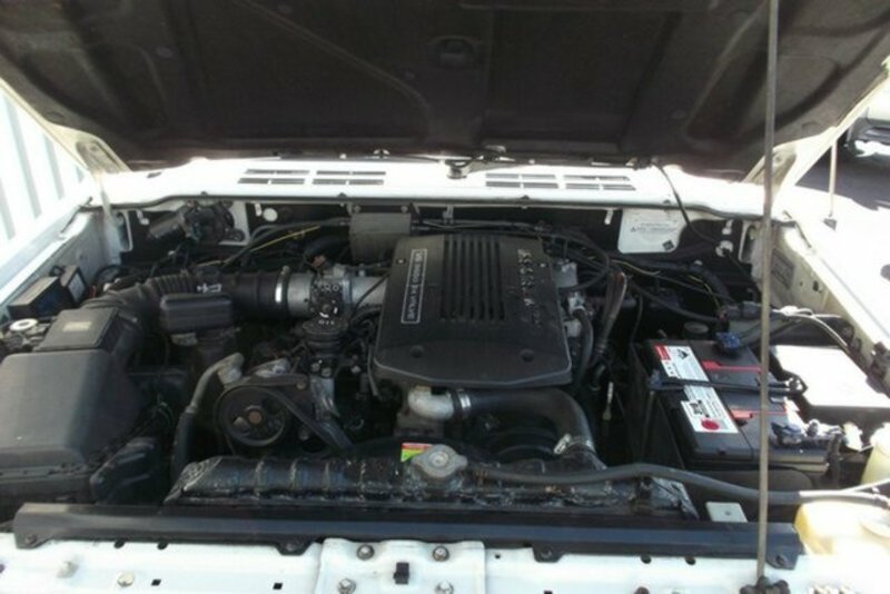 1999 MITSUBISHI PAJERO GLX ESCAPE (4x4) NL