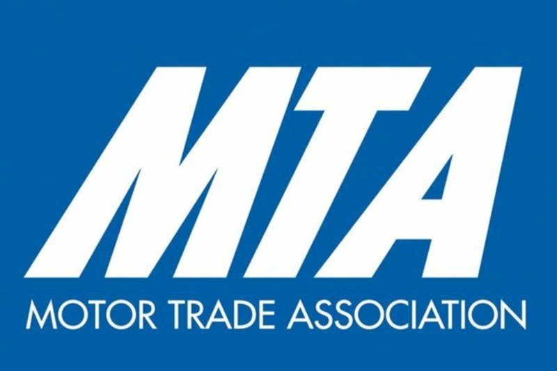 2012 FORD FALCON XT FG MkII