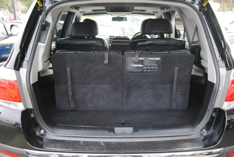 2012 TOYOTA KLUGER GRANDE GSU40R