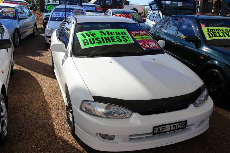 1999 MITSUBISHI LANCER MR CE