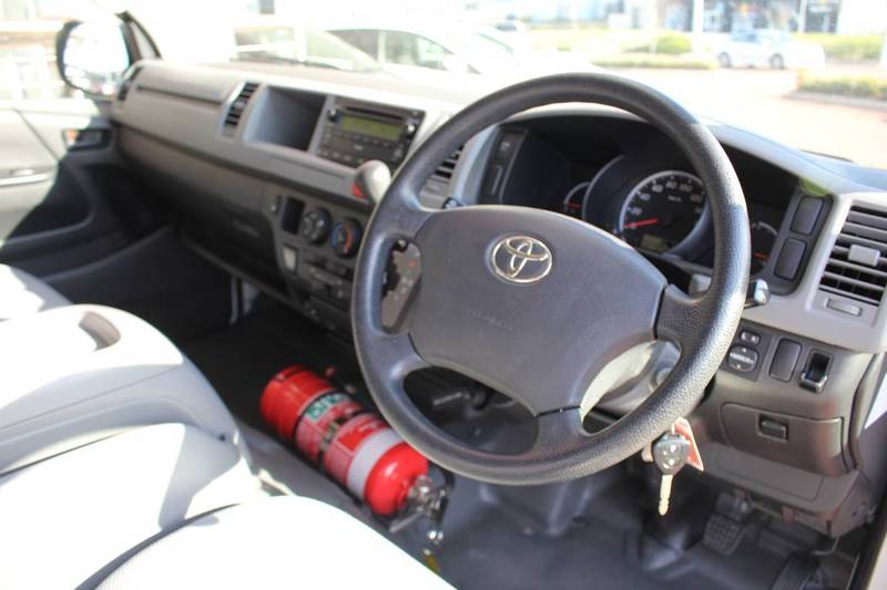 2008 TOYOTA HIACE COMMUTER KDH223R MY07 UPGRADE
