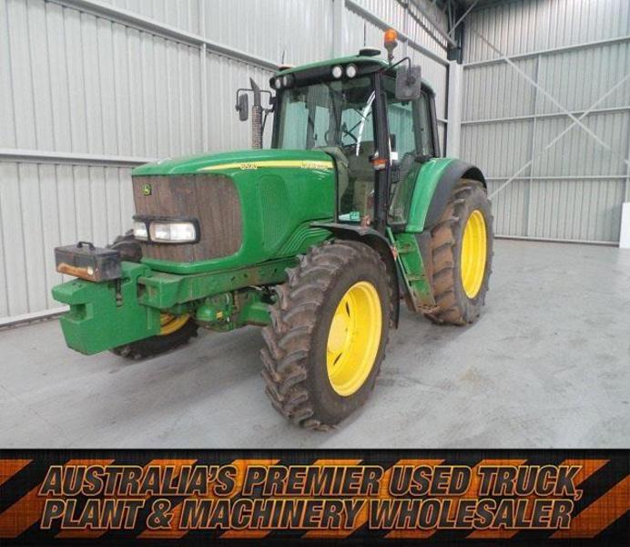 2004 JOHN DEERE 6520