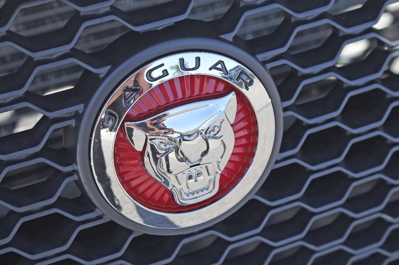 2015 JAGUAR XE 25T PRESTIGE X760