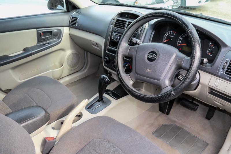 2006 KIA CERATO