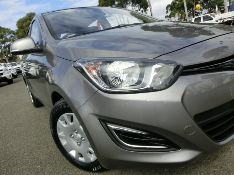 2013 HYUNDAI i20 ACTIVE PB MY12.5