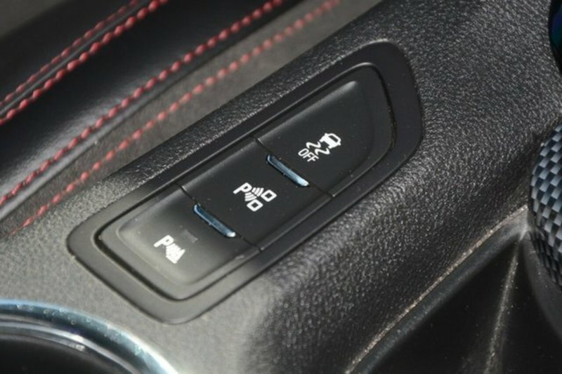 2014 HOLDEN UTE SV6 STORM VF