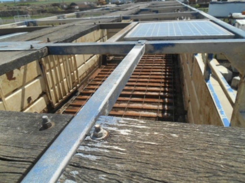 2005 Warrego Live Double Decker Stock Crate