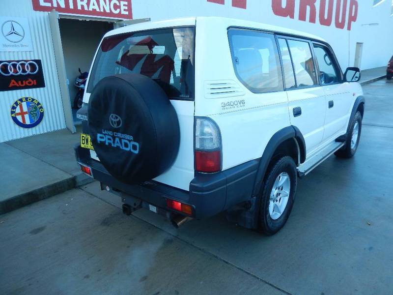 2000 TOYOTA LANDCRUISER PRADO RV6 (4x4) VZJ95R