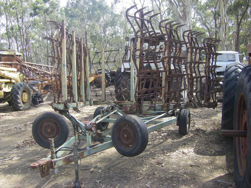 HORWOOD BAGSHAW HARROWS 5944
