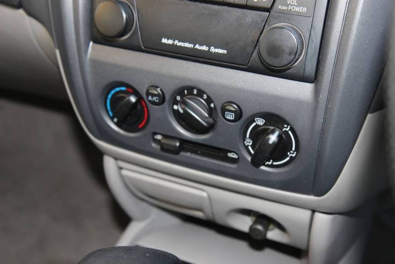 2001 FORD LASER LXi KQ