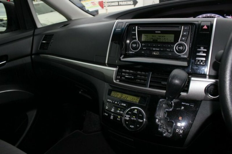 2014 TOYOTA TARAGO GLi ACR50R MY13