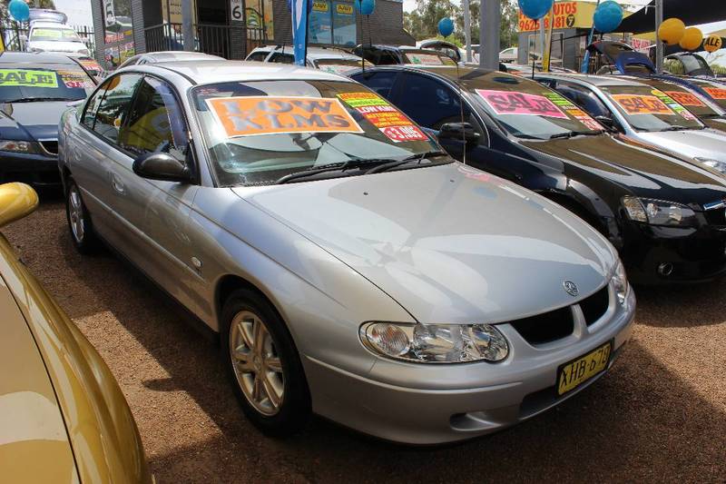 2001 HOLDEN COMMODORE LUMINA VX