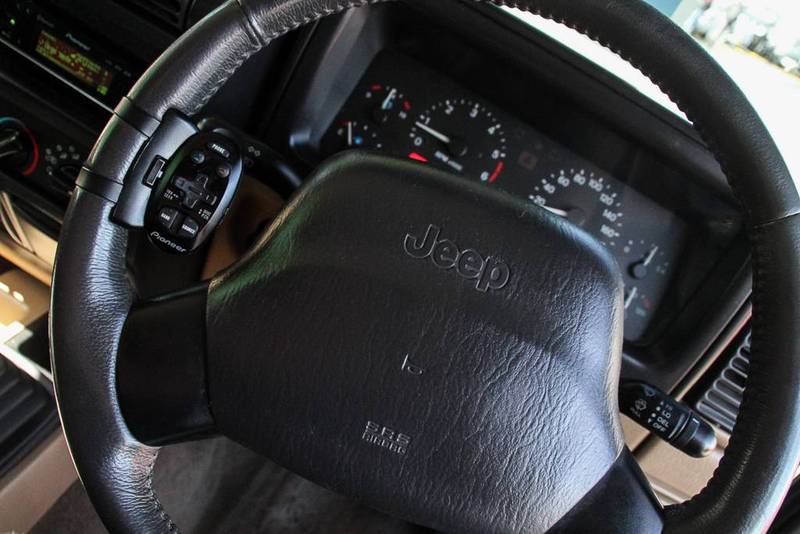 2000 JEEP WRANGLER RENEGADE (4x4) TJ