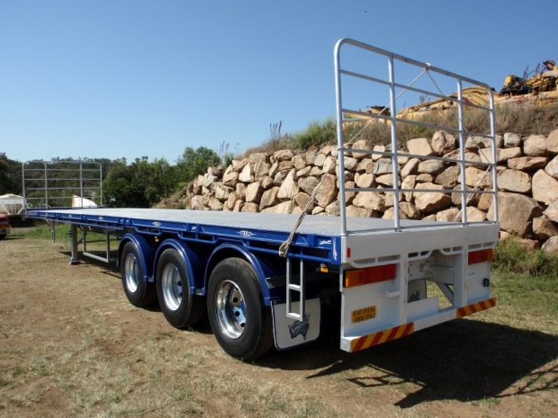 2004 Vawdrey Flat top Semi Trailer