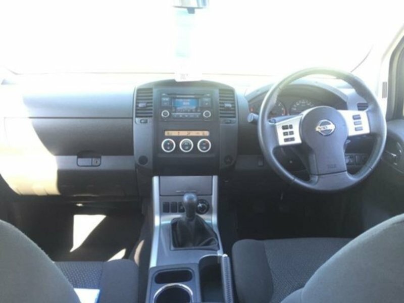 2012 NISSAN NAVARA ST (4x4) D40
