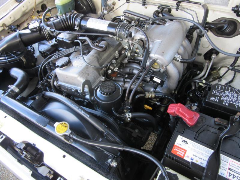 1999 TOYOTA HILUX RZN149R