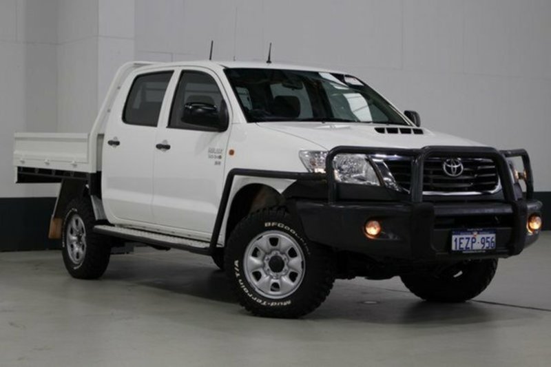 2013 TOYOTA HILUX SR (4x4) KUN26R MY12