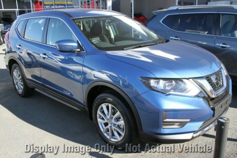 2017 NISSAN X-TRAIL
