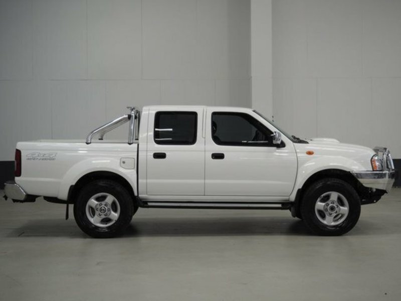 2013 NISSAN NAVARA ST-R (4x4) D22 SERIES 5