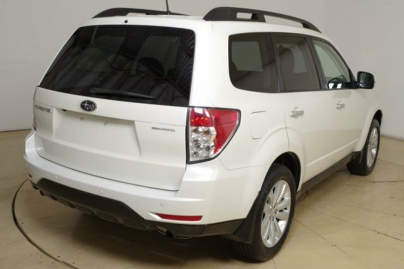 2012 SUBARU FORESTER XS MY12