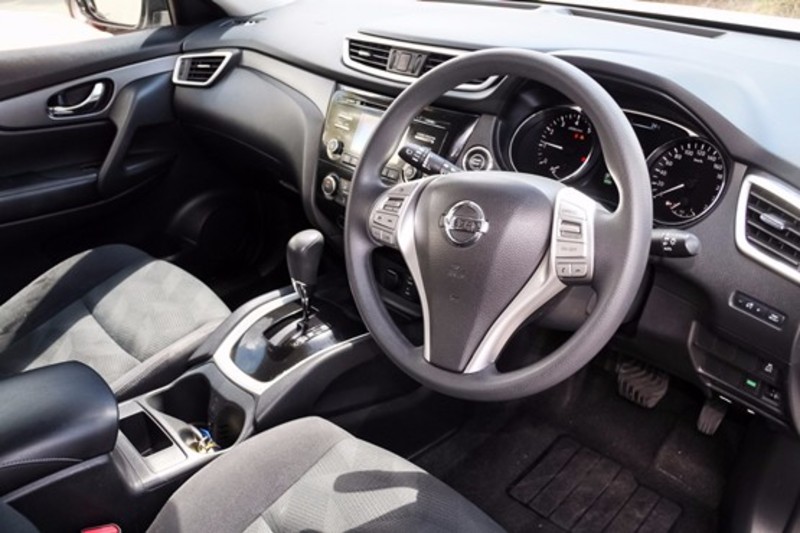 2016 NISSAN X-TRAIL ST T32