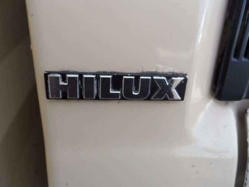 1987 TOYOTA HILUX (No Series)