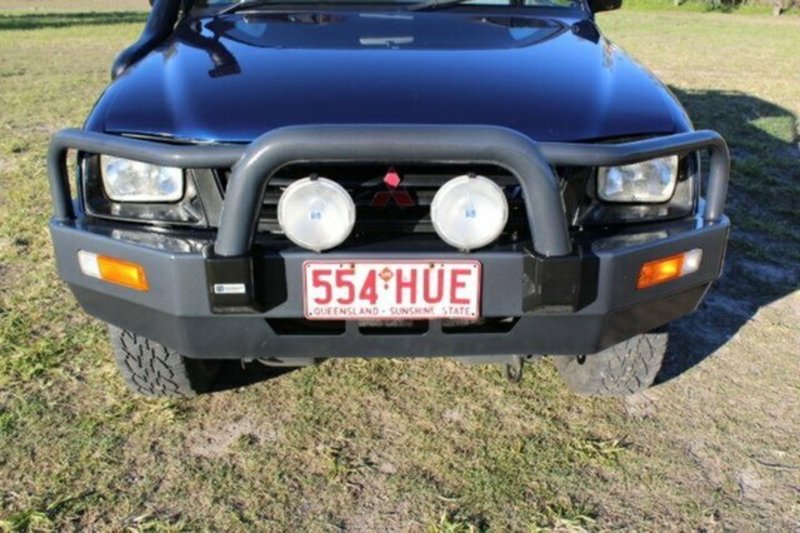 2001 MITSUBISHI TRITON GLX Club Cab MK
