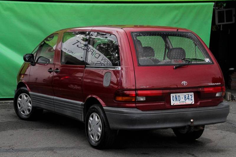 1999 TOYOTA TARAGO GLi TCR10R