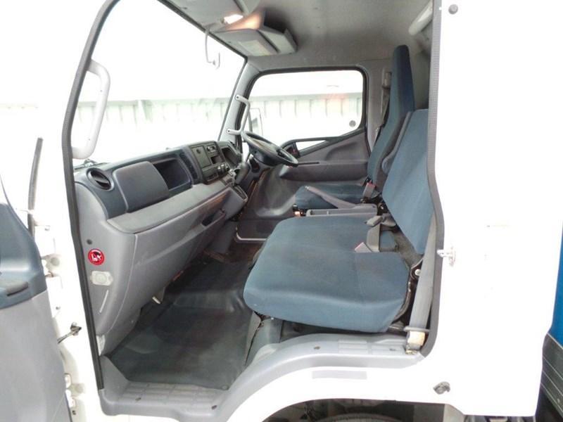 2011 FUSO CANTER 515 PANTECH