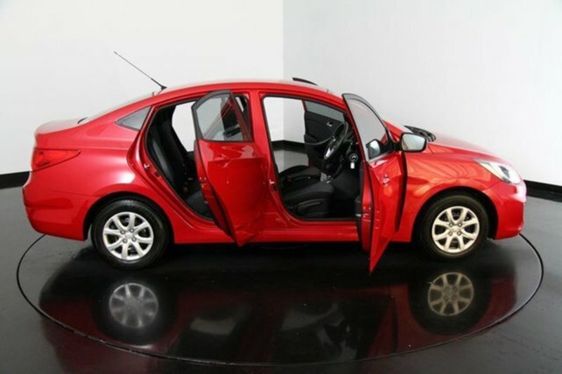 2014 HYUNDAI ACCENT ACTIVE RB2