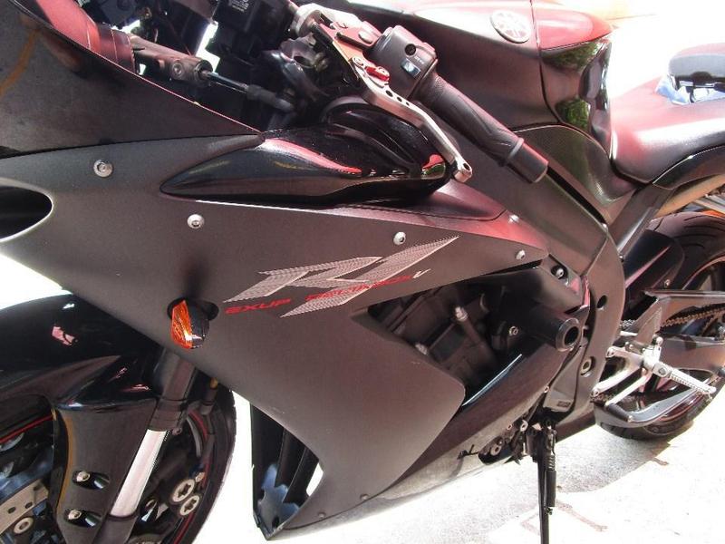 2006 YAMAHA YZF-R1 YZF-R1