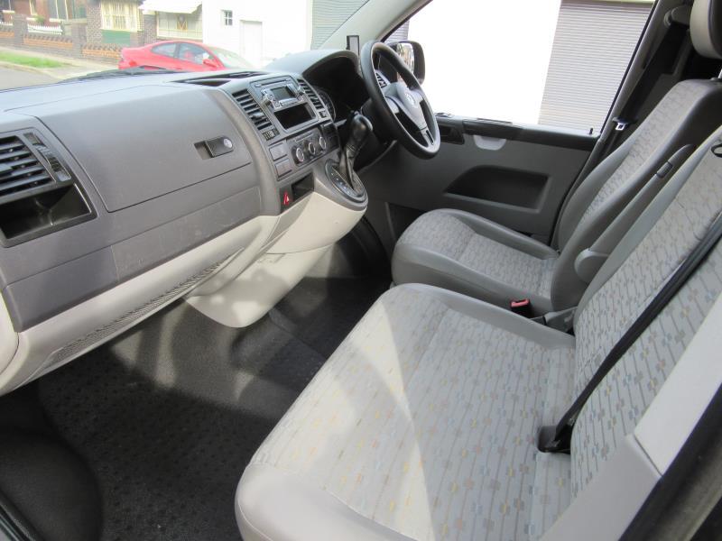 2011 VOLKSWAGEN TRANSPORTER T5 MY11