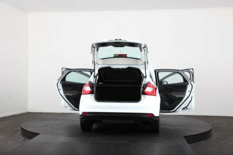 2012 FORD FOCUS AMBIENTE LW MK2