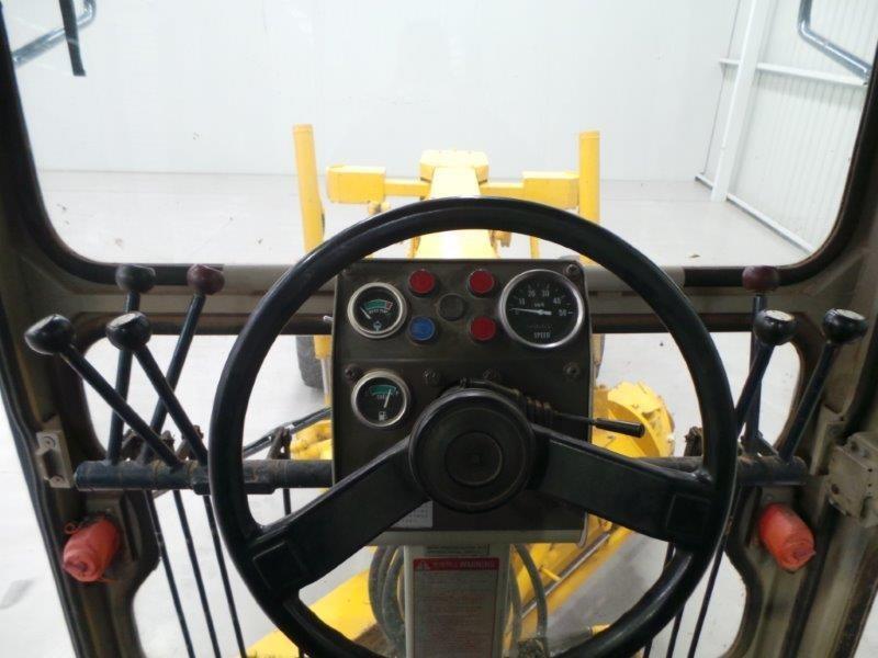 KOMATSU GD355A-1