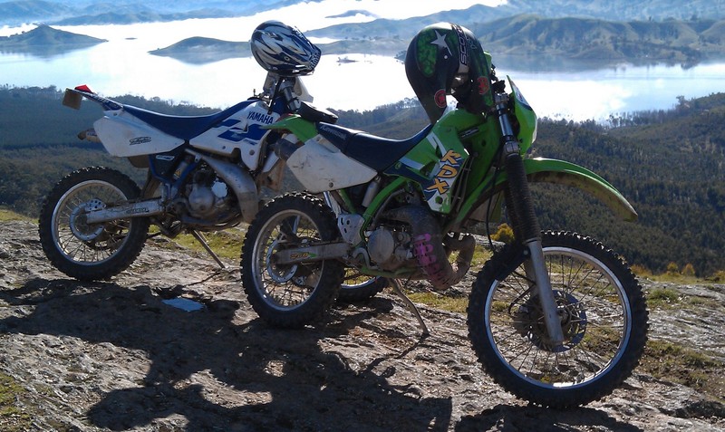 2000 KAWASAKI 200CC KDX200R