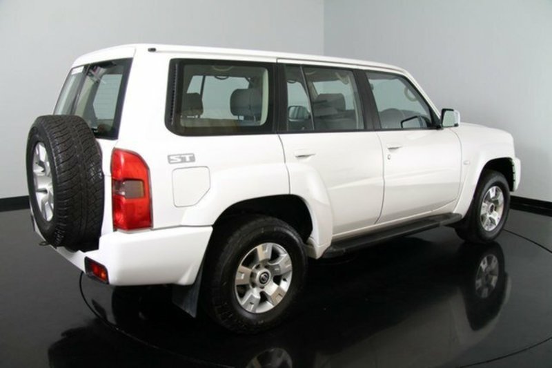 2006 NISSAN PATROL ST (4x4) GU IV
