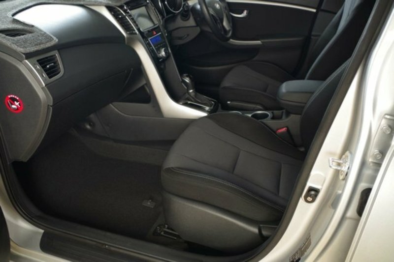 2013 HYUNDAI i30 ELITE 1.6 CRDi GD
