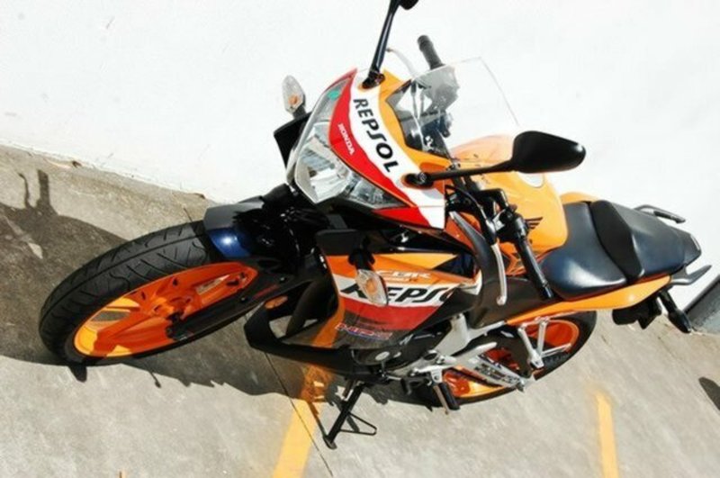 2013 HONDA 250CC CBR250R REPSOL (ABS)