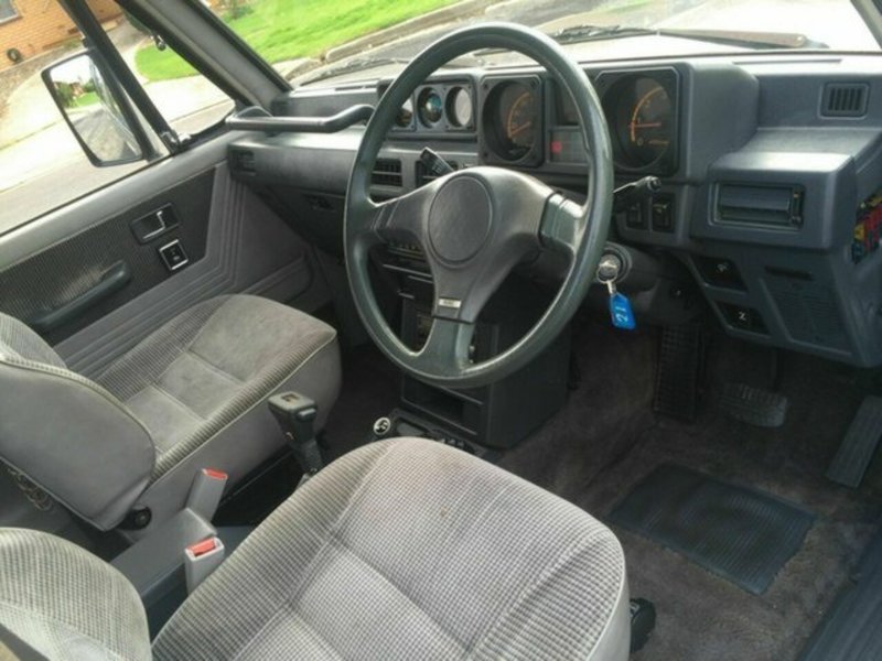 1987 MITSUBISHI PAJERO SUPERWAGON (4x4) NE