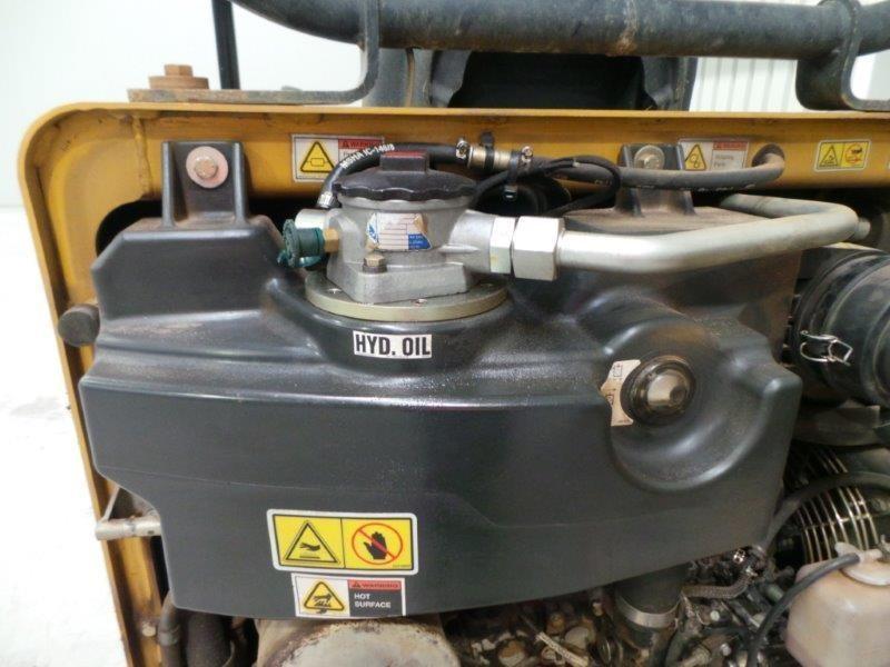 CATERPILLAR 301.8