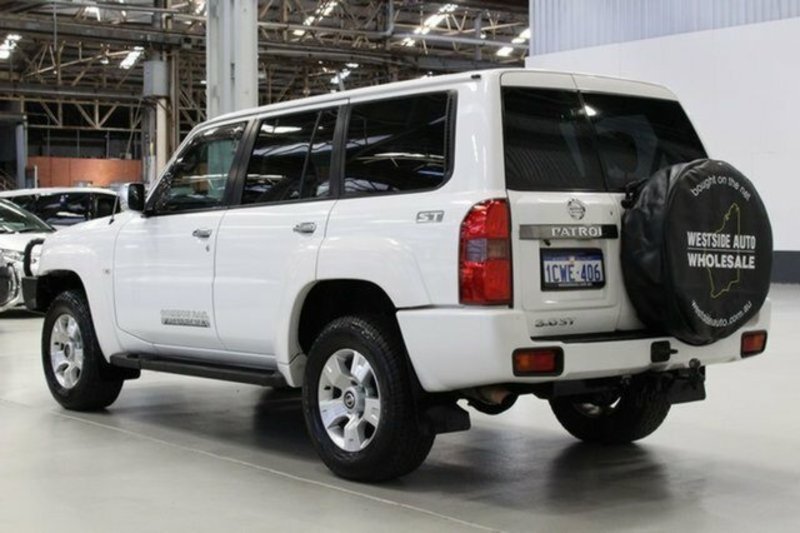 2008 NISSAN PATROL ST (4x4) GU VI