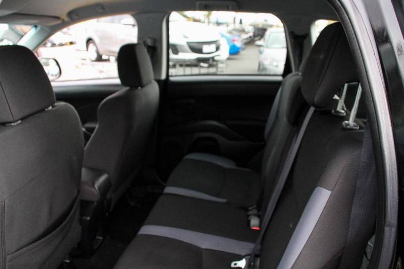 2009 MITSUBISHI OUTLANDER LS ZG MY09