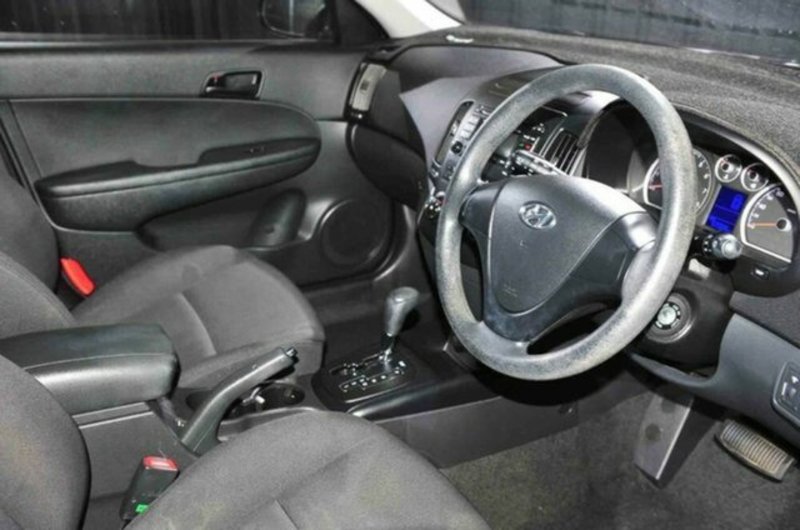 2011 HYUNDAI i30 SX FD MY12