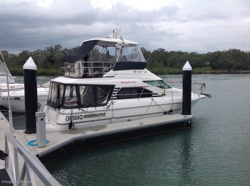 Integrity 37 Flybridge