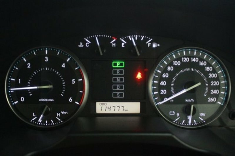 2012 TOYOTA LANDCRUISER GX (4x4) VDJ200R